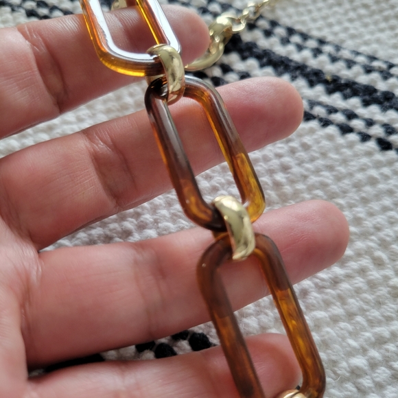 Banana Republic Tortoise & Gold Link Chain Necklace Gorgeous Like New - Picture 5 of 9